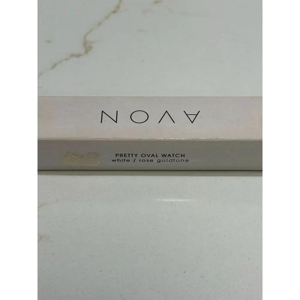 Avon Pretty Oval Watch White / Rose Goldtone – New in Box